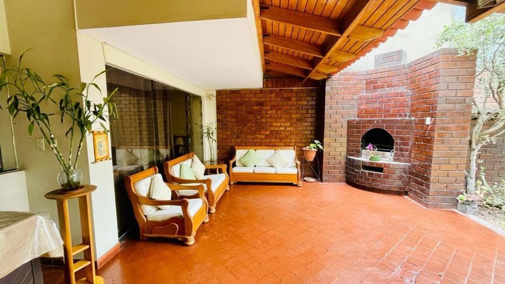 Villas Del Sol Bed & Breakfast Лима Екстериор снимка